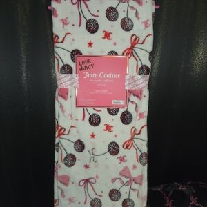 Juicy Couture Pink and White Patterned Throw